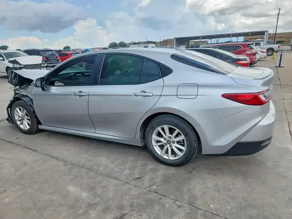 4T1DAACK6SU615208 2025 TOYOTA CAMRY - Image 2