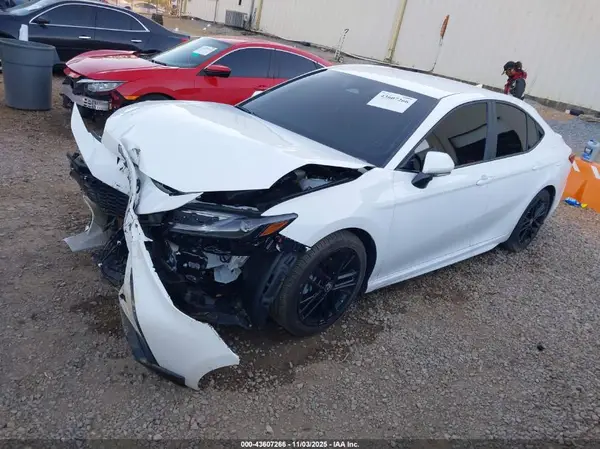 4T1DAACK6SU615449 2025 TOYOTA CAMRY - Image 2