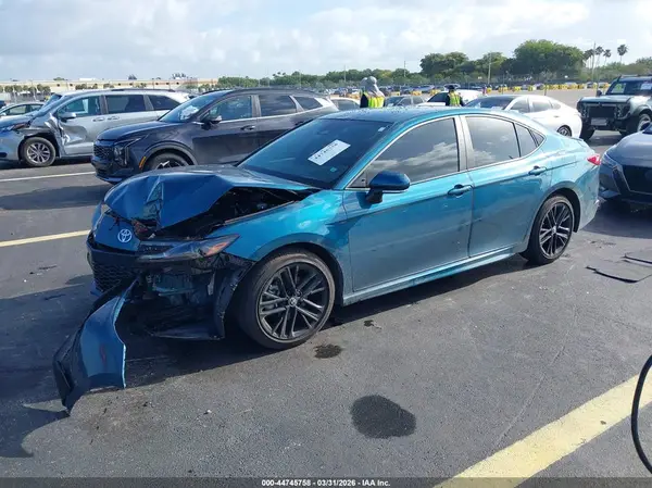 4T1DAACK6SU617976 2025 TOYOTA CAMRY - Image 2