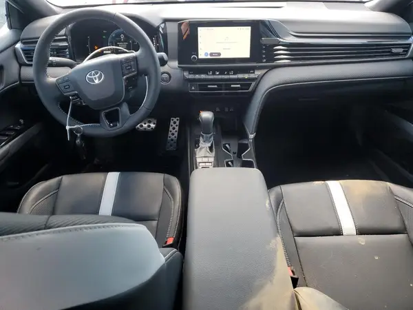 4T1DAACK6SU620621 2025 TOYOTA CAMRY - Image 8