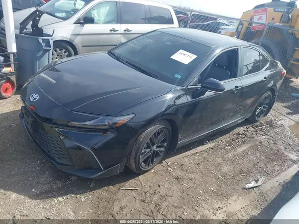4T1DAACK6SU627052 2025 TOYOTA CAMRY - Image 2