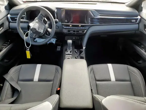 4T1DAACK6SU632459 2025 TOYOTA CAMRY - Image 8