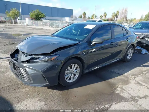 4T1DAACK6SU641856 2025 TOYOTA CAMRY - Image 2