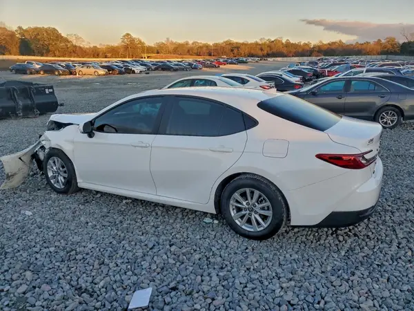 4T1DAACK6SU647883 2025 TOYOTA CAMRY - Image 2