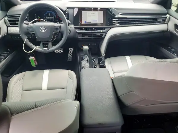 4T1DAACK6SU648421 2025 TOYOTA CAMRY - Image 8