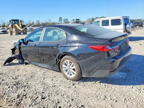 4T1DAACK6SU648645 2025 TOYOTA CAMRY - Image 2