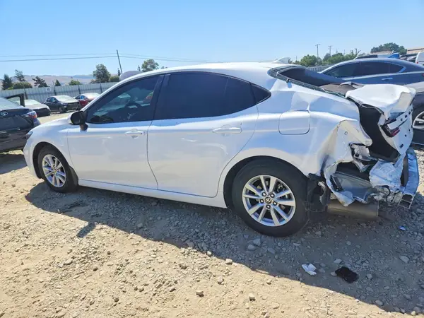 4T1DAACK6TU263488 2026 TOYOTA CAMRY - Image 2