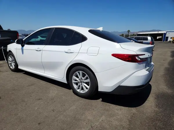4T1DAACK6TU273728 2026 TOYOTA CAMRY - Image 2