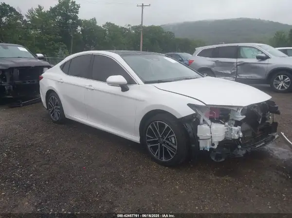4T1DAACK7SU001106 2025 TOYOTA CAMRY - Image 1