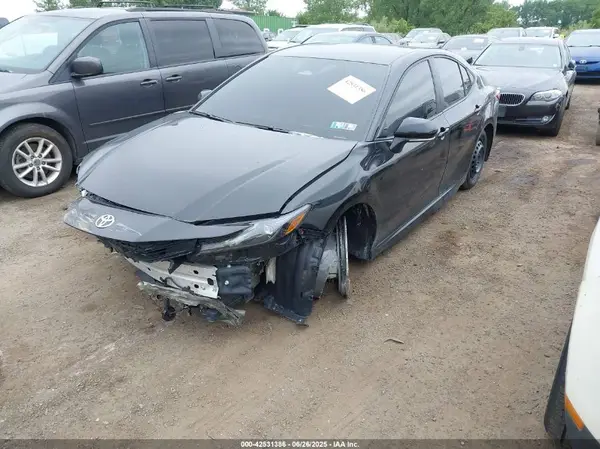 4T1DAACK7SU002885 2025 TOYOTA CAMRY - Image 2