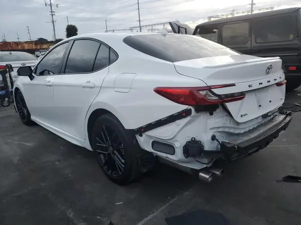 4T1DAACK7SU003888 2025 TOYOTA CAMRY - Image 2