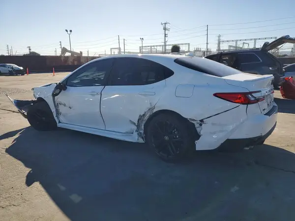 4T1DAACK7SU007049 2025 TOYOTA CAMRY - Image 2
