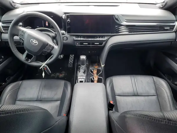 4T1DAACK7SU010324 2025 TOYOTA CAMRY - Image 8