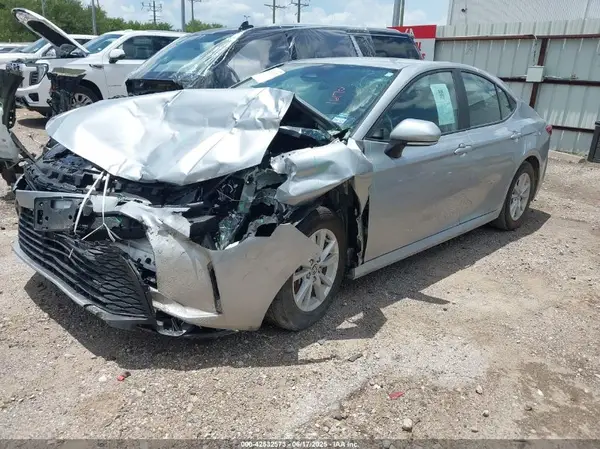 4T1DAACK7SU023414 2025 TOYOTA CAMRY - Image 2