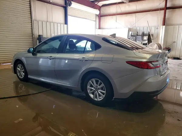 4T1DAACK7SU025938 2025 TOYOTA CAMRY - Image 2