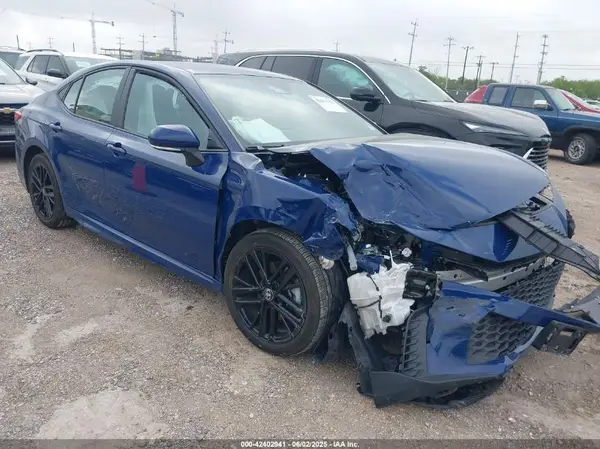4T1DAACK7SU034414 2025 TOYOTA CAMRY - Image 1
