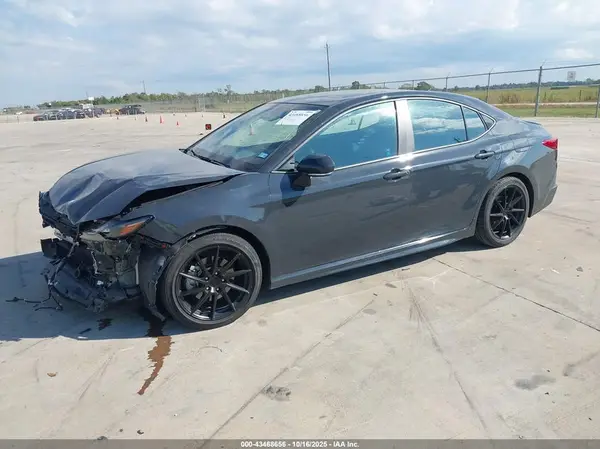 4T1DAACK7SU035207 2025 TOYOTA CAMRY - Image 2