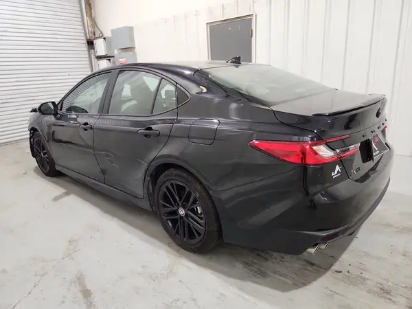 4T1DAACK7SU043016 2025 TOYOTA CAMRY - Image 2