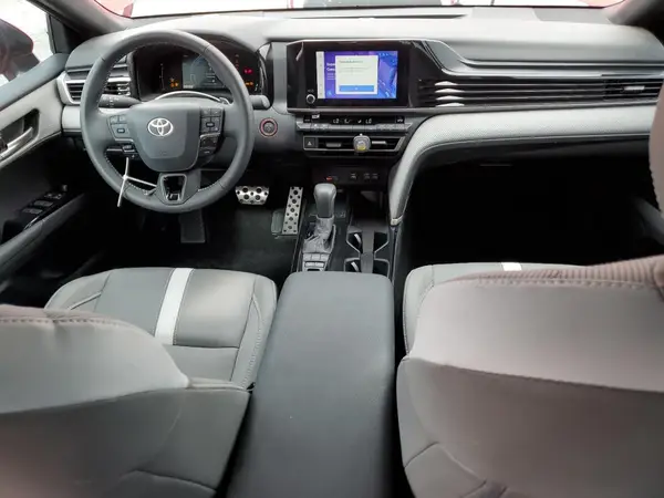 4T1DAACK7SU043243 2025 TOYOTA CAMRY - Image 8