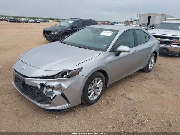 4T1DAACK7SU047325 2025 TOYOTA CAMRY - Image 2