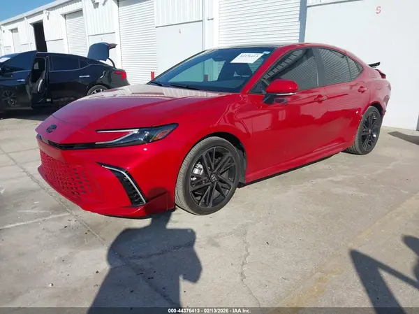 4T1DAACK7SU049432 2025 TOYOTA CAMRY - Image 2