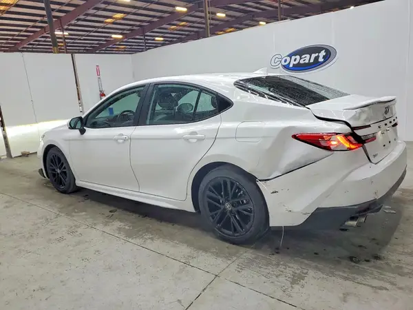 4T1DAACK7SU063749 2025 TOYOTA CAMRY - Image 2