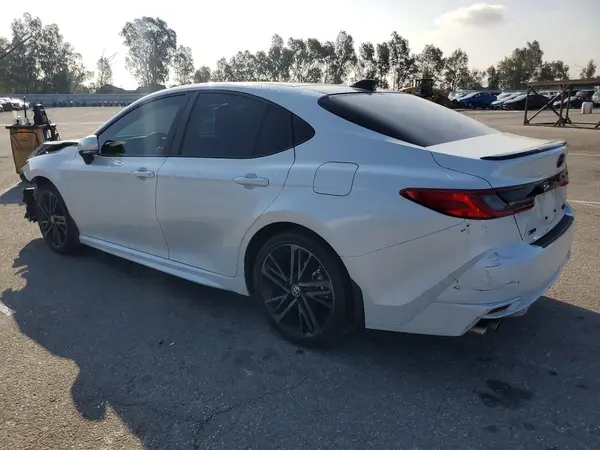 4T1DAACK7SU064674 2025 TOYOTA CAMRY - Image 2