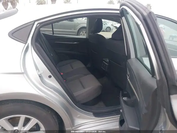 4T1DAACK7SU068983 2025 TOYOTA CAMRY - Image 8
