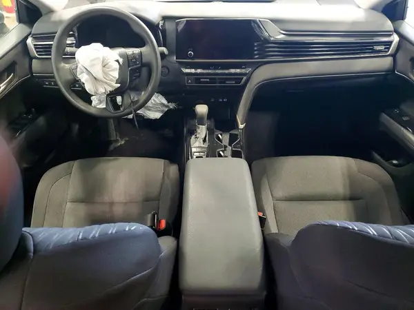 4T1DAACK7SU070376 2025 TOYOTA CAMRY - Image 8