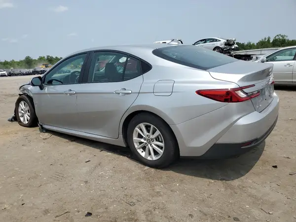 4T1DAACK7SU073911 2025 TOYOTA CAMRY - Image 2