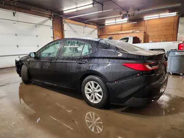 4T1DAACK7SU075030 2025 TOYOTA CAMRY - Image 2
