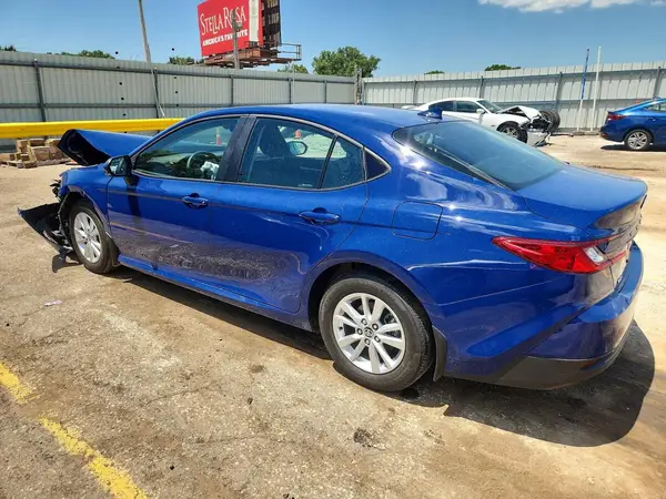 4T1DAACK7SU079143 2025 TOYOTA CAMRY - Image 2