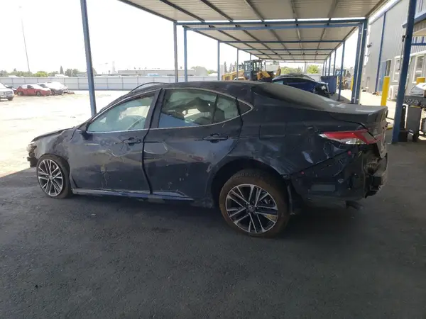 4T1DAACK7SU083662 2025 TOYOTA CAMRY - Image 2