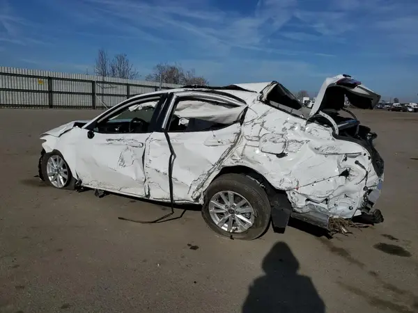 4T1DAACK7SU084097 2025 TOYOTA CAMRY - Image 2