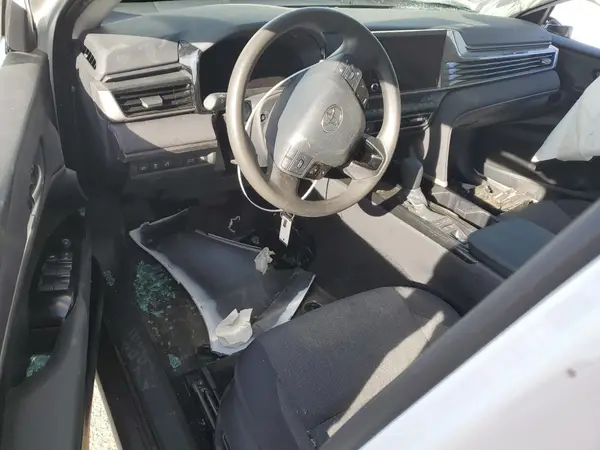 4T1DAACK7SU084097 2025 TOYOTA CAMRY - Image 8