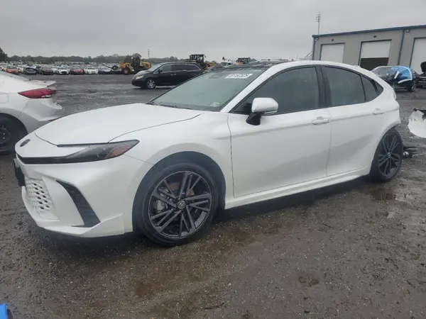 4T1DAACK7SU084164 2025 TOYOTA CAMRY - Image 1