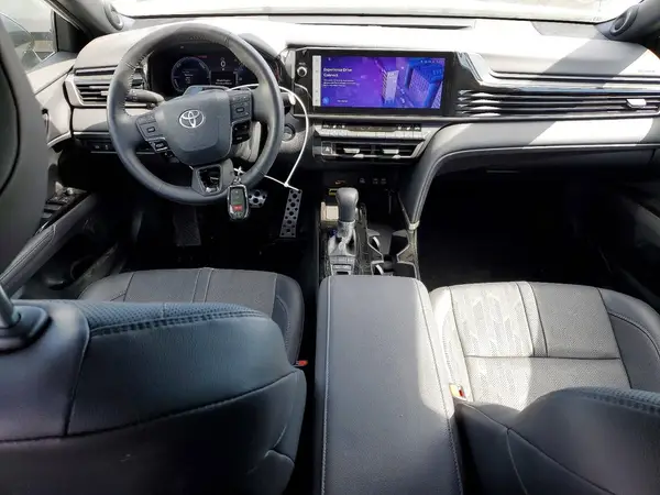 4T1DAACK7SU085895 2025 TOYOTA CAMRY - Image 8