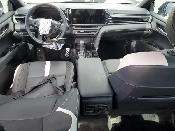 4T1DAACK7SU086349 2025 TOYOTA CAMRY - Image 8