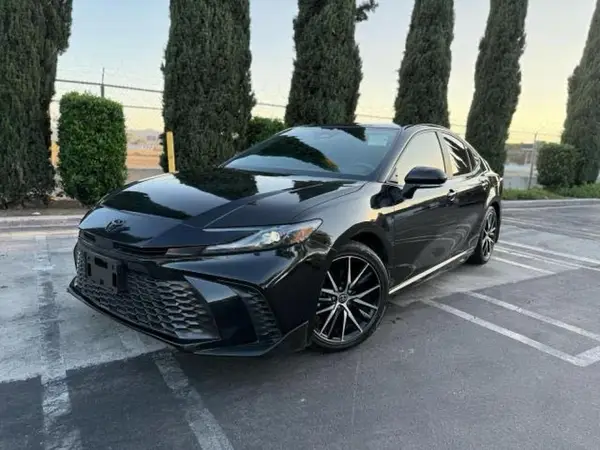 4T1DAACK7SU086710 2025 TOYOTA CAMRY - Image 2