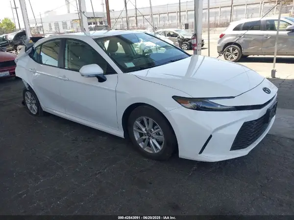 4T1DAACK7SU087615 2025 TOYOTA CAMRY - Image 1