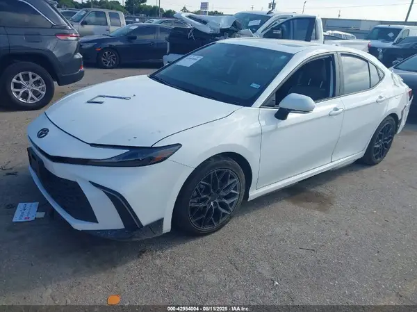 4T1DAACK7SU091079 2025 TOYOTA CAMRY - Image 2