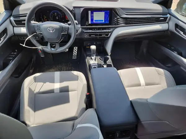 4T1DAACK7SU094323 2025 TOYOTA CAMRY - Image 8