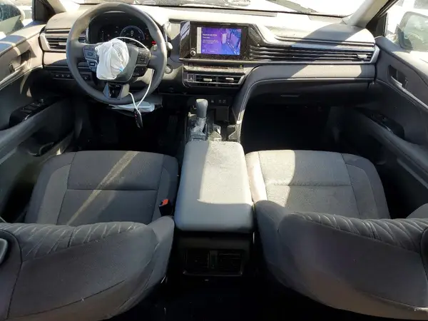 4T1DAACK7SU097030 2025 TOYOTA CAMRY - Image 8