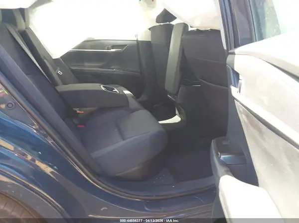 4T1DAACK7SU098761 2025 TOYOTA CAMRY - Image 8
