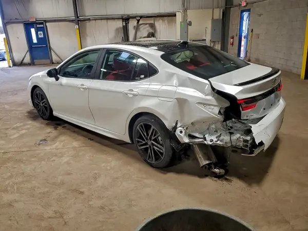 4T1DAACK7SU099098 2025 TOYOTA CAMRY - Image 2