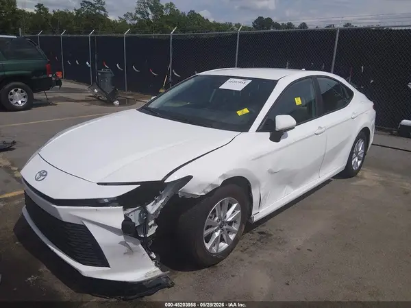 4T1DAACK7SU099652 2025 TOYOTA CAMRY - Image 2