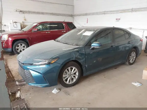 4T1DAACK7SU110049 2025 TOYOTA CAMRY - Image 2
