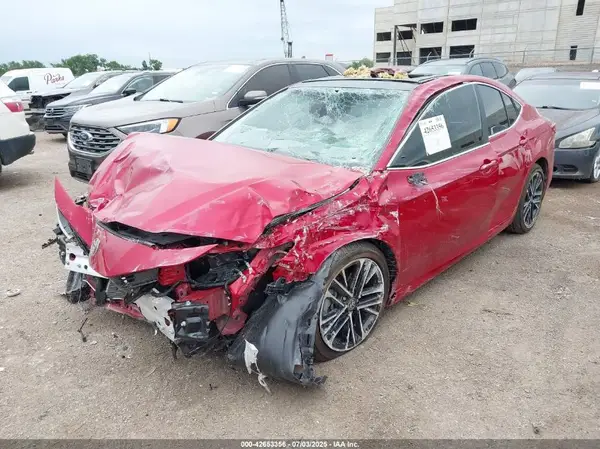 4T1DAACK7SU110522 2025 TOYOTA CAMRY - Image 2
