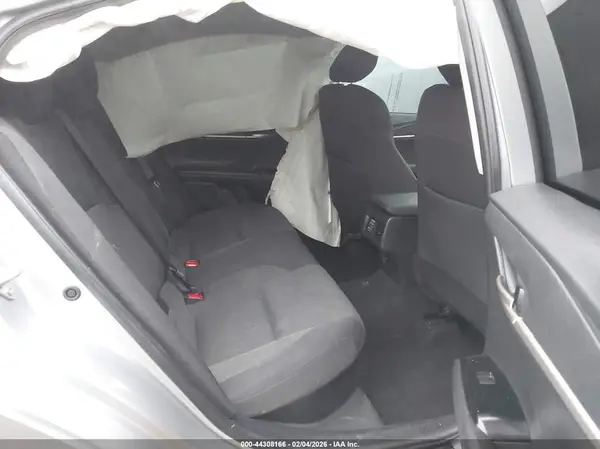 4T1DAACK7SU112223 2025 TOYOTA CAMRY - Image 8