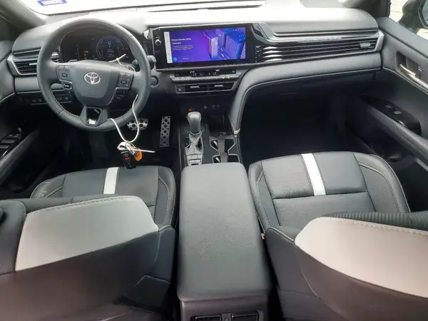 4T1DAACK7SU128387 2025 TOYOTA CAMRY - Image 8